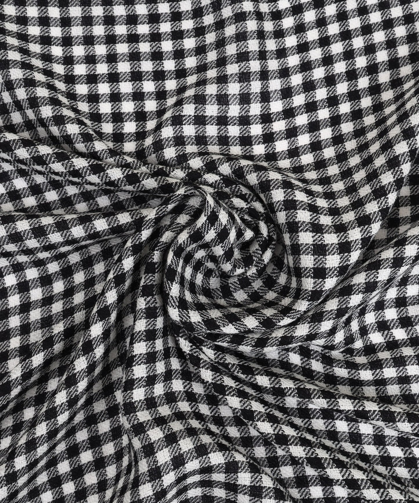 Wool Silk Blend with Classic design White and black